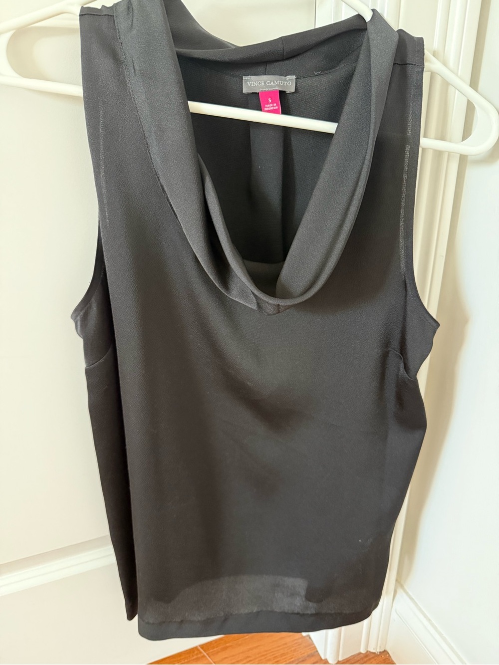 Vince Camuto Black Sleeveless Cowl Neck Camisole